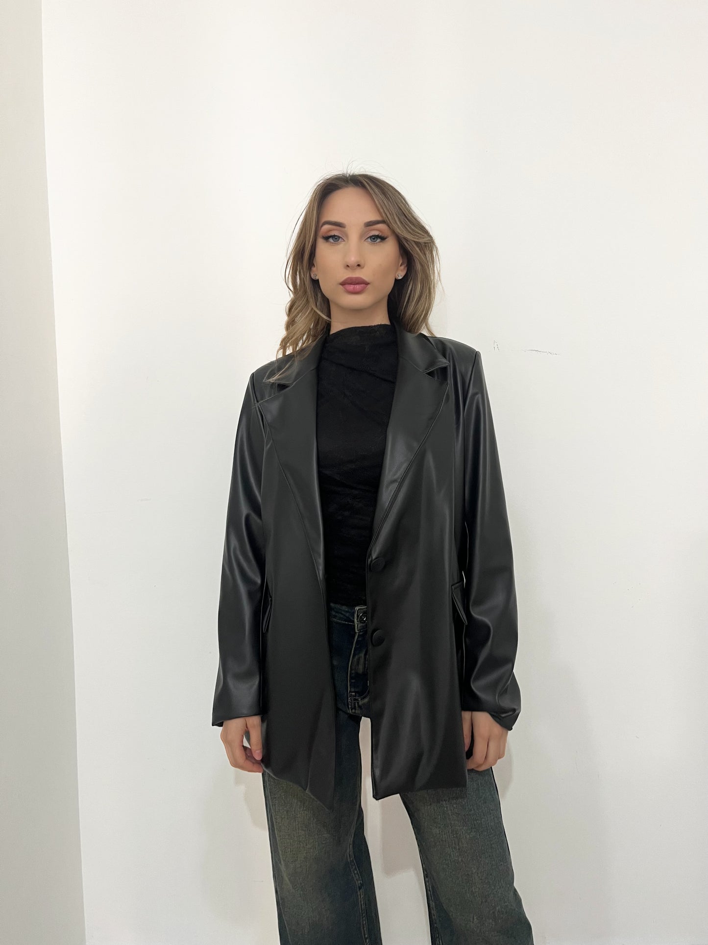 Blazer Eco Over Black